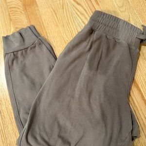 Pact Women's Brown Jogger Pants